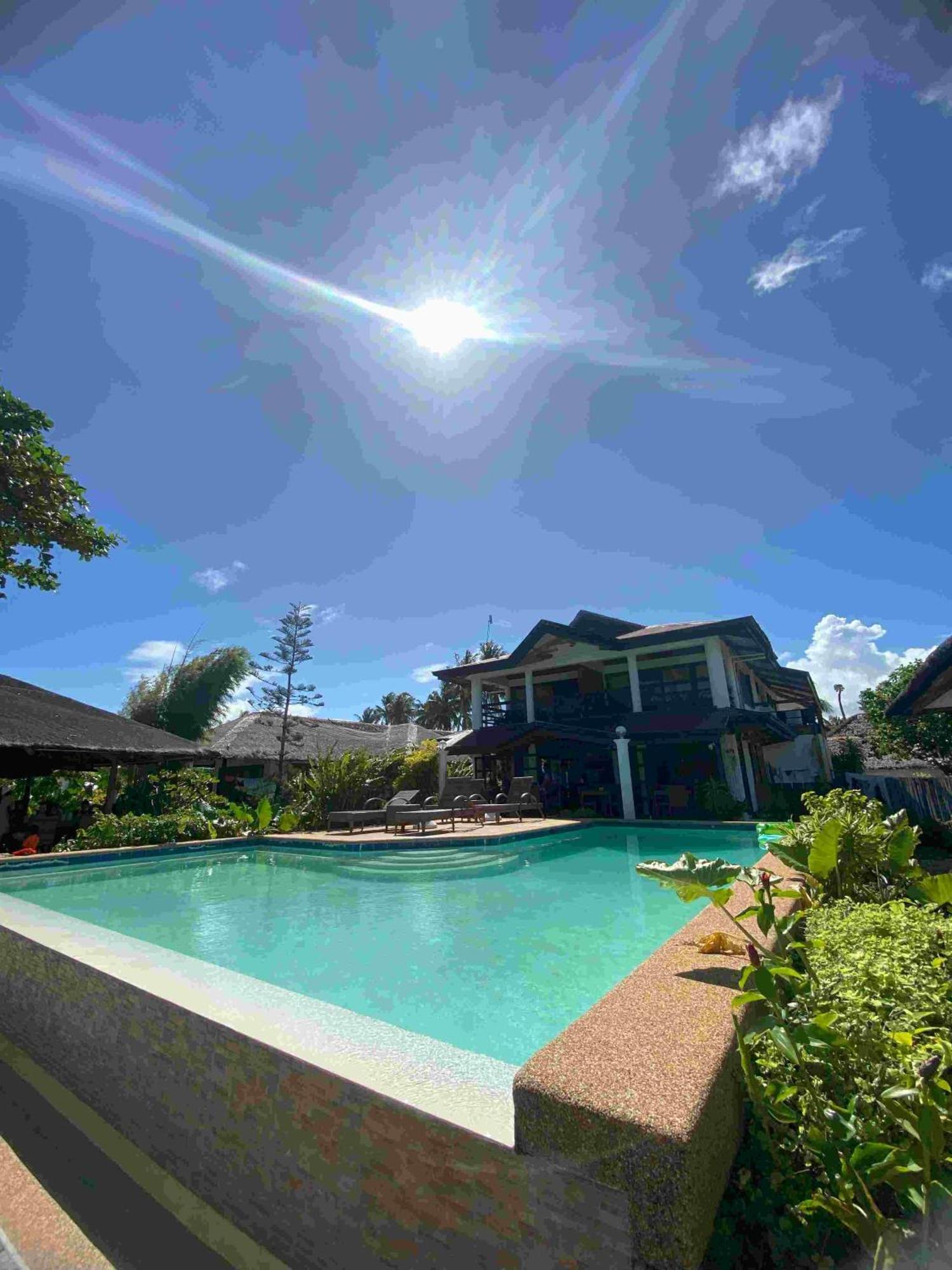 Romantic Beach Villas General Luna  Esterno foto