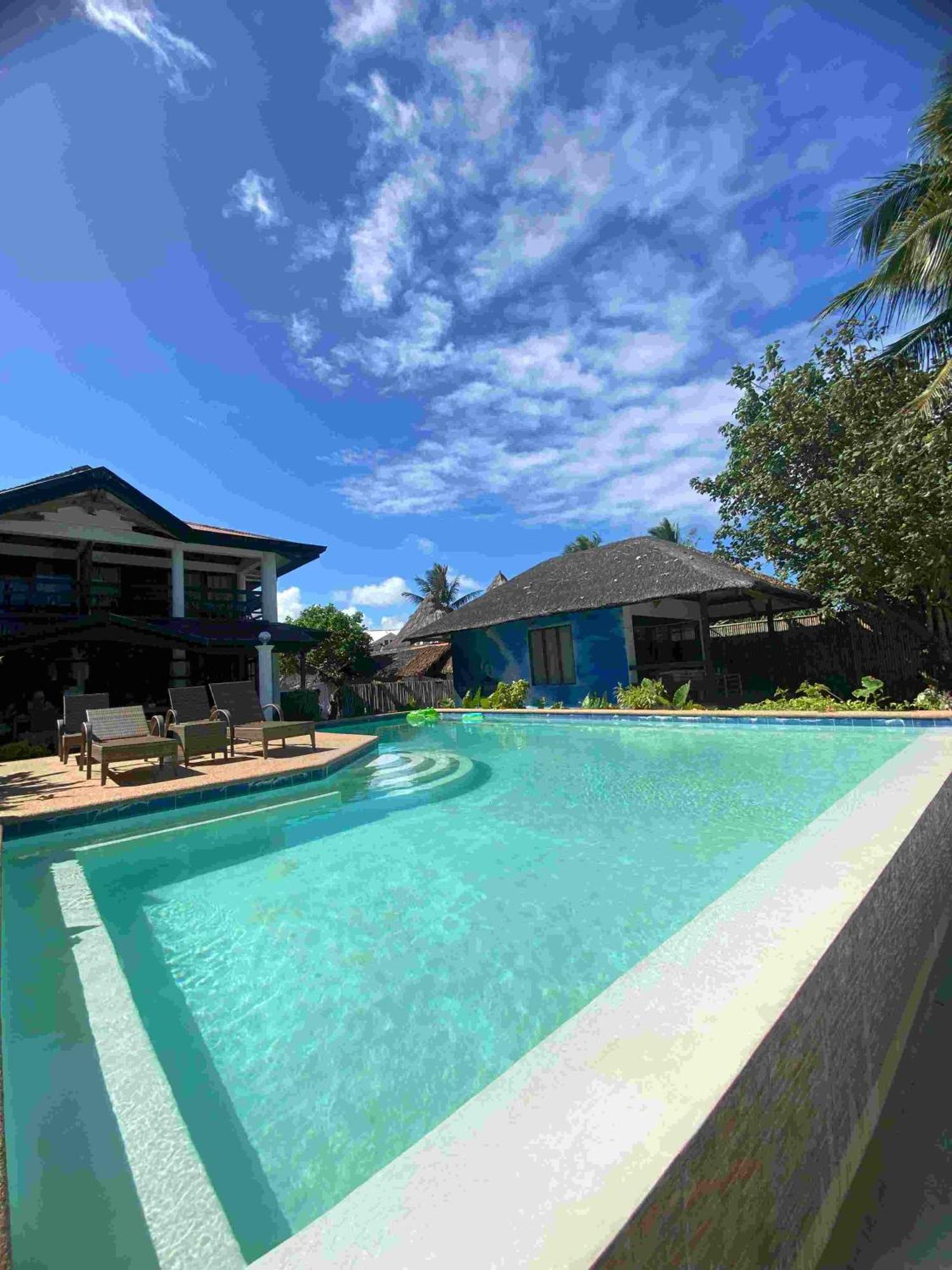 Romantic Beach Villas General Luna  Esterno foto