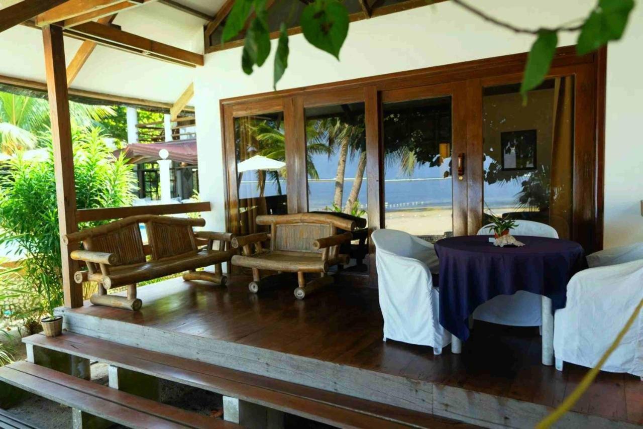 Romantic Beach Villas General Luna  Esterno foto
