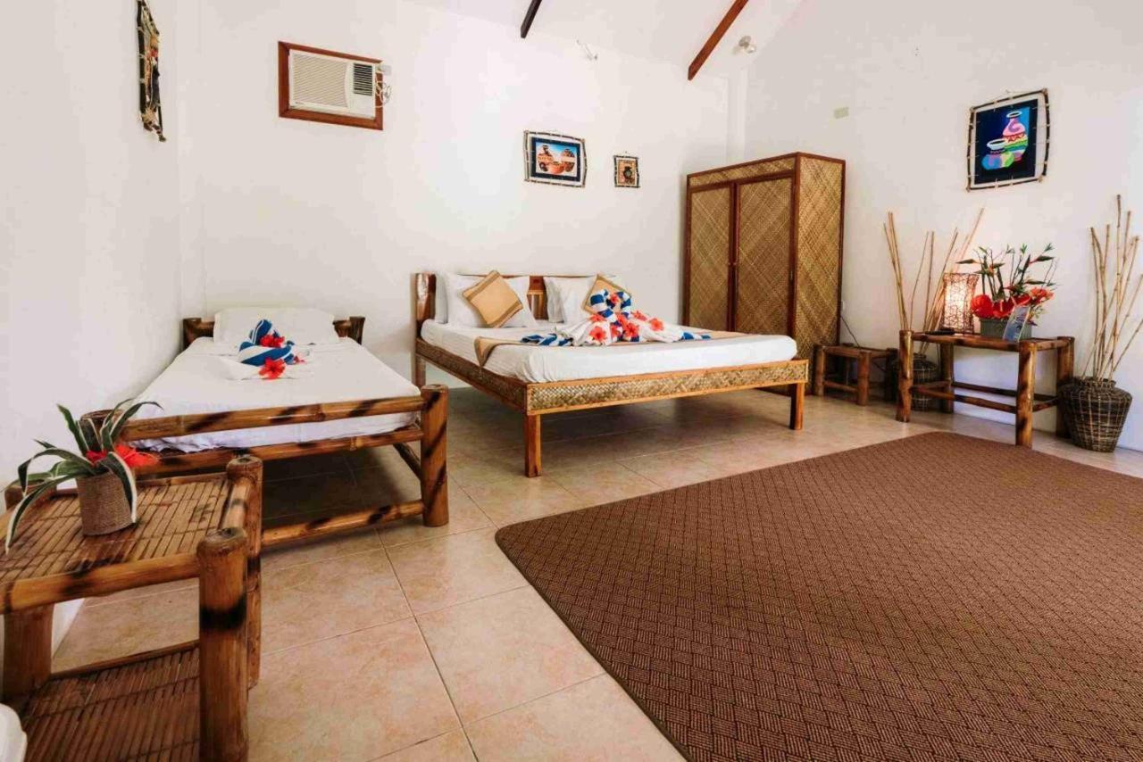 Romantic Beach Villas General Luna  Esterno foto